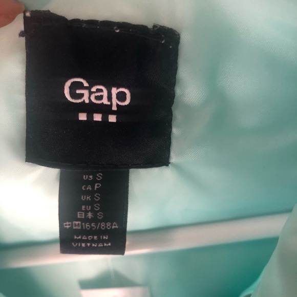 Gap puffer vest - Picture 3 of 5